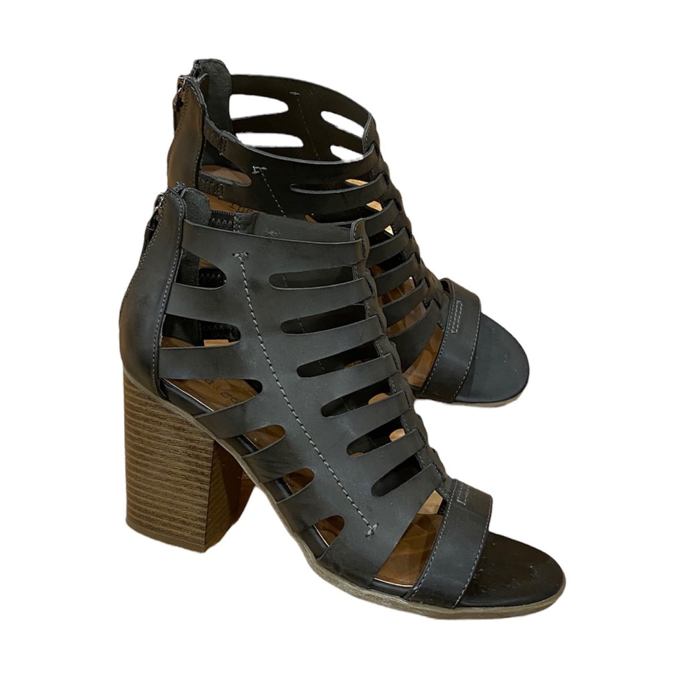 Indigo Rd Gray Block Heel Cage Sandal Bootie